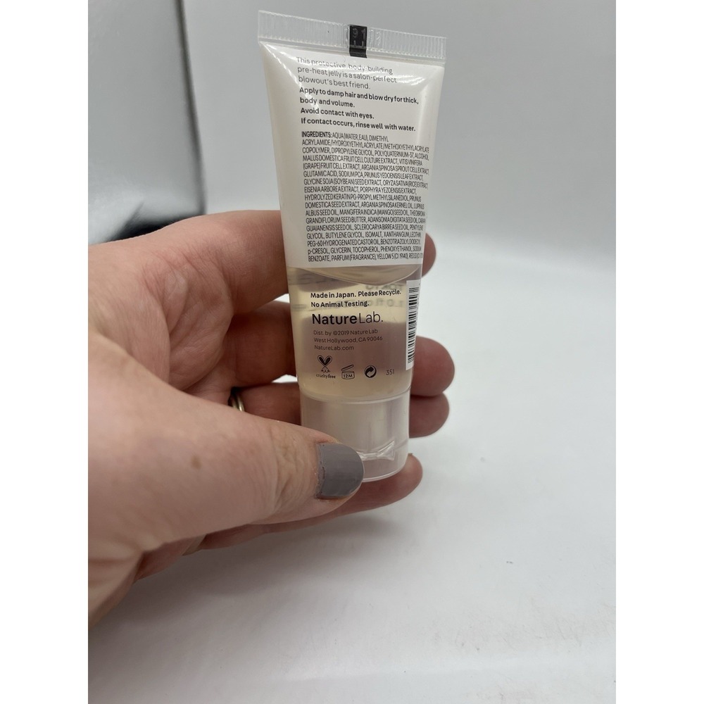 Perfect Volume Blowout Jelly Color Protectant Nature Lab Tokyo 1.0 Fl Oz Travel - Picture 5 of 9